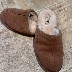 UGG Women's slip-on Scuff slippers, chestnut colored, size 8